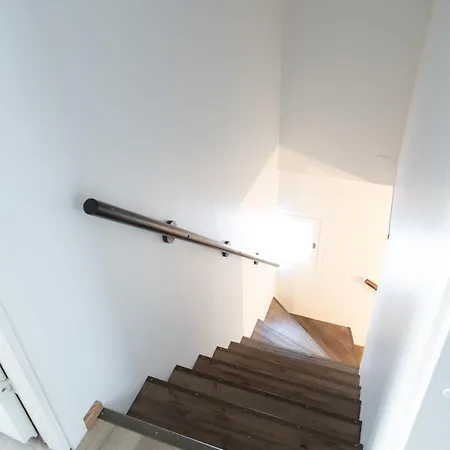 Apartment Rovaniemi, Cozy For 10 With Sauna