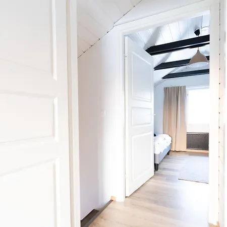 Rovaniemi, Cozy For 10 With Sauna شقة روفانييمي