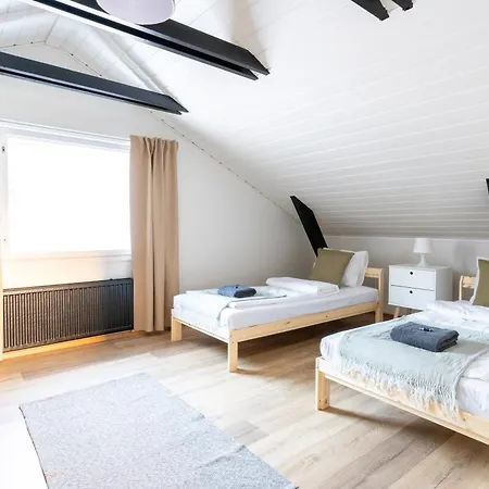 Rovaniemi, Cozy For 10 With Sauna روفانييمي